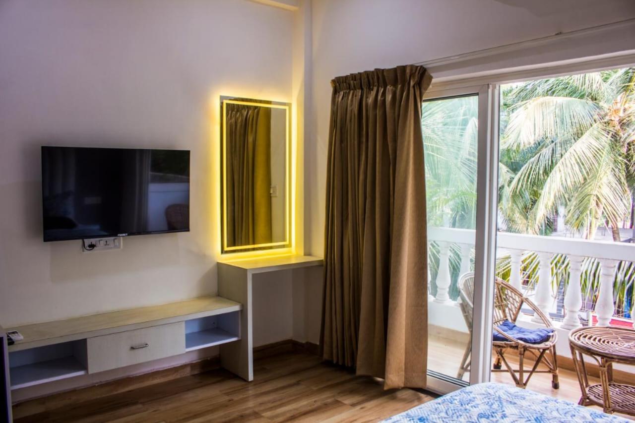 The Me Ra Kee House Hotel Morjim Exterior photo